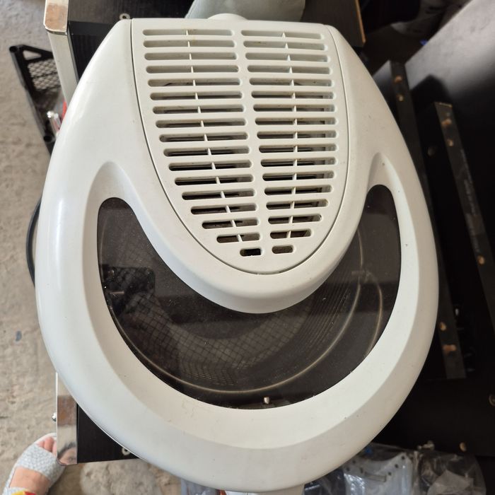 Фритюрница Delonghi