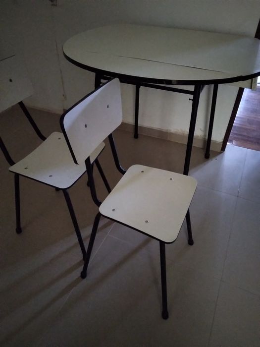 Móvel para restauro