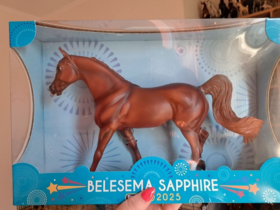 Breyer арабський кінь