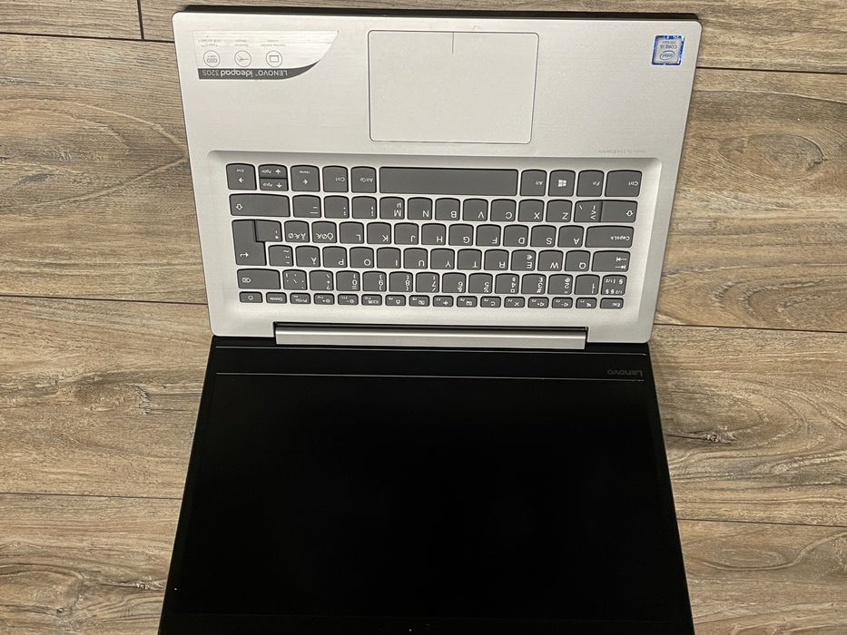 Sprzedam Laptopa Lenovo Ideapad 320S i5/8GB/256SSD