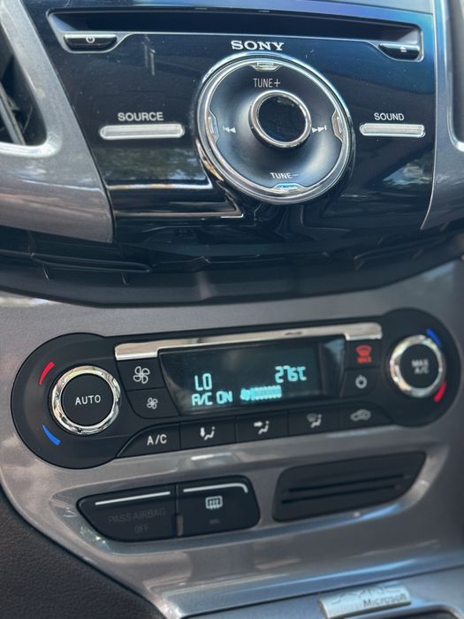 Ford Focus 3 TITANIUM!!
