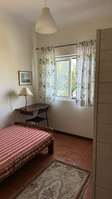 Quartos para arrendar no centro de Viseu