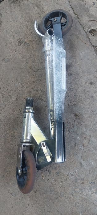 Трюковий самокат розкладний Німеччина
