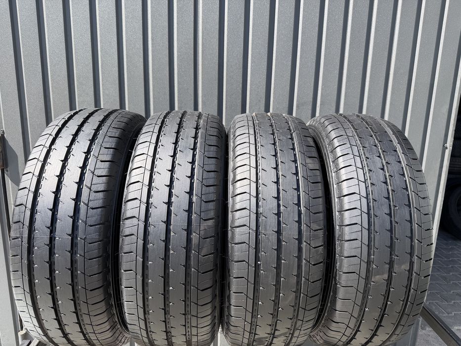 Шини Резина Нові Цешка 235/65 R16c 115/113S Triangle ConneX TV701