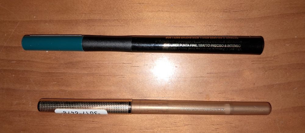 2 Eyeliners Loreal64750857591297121