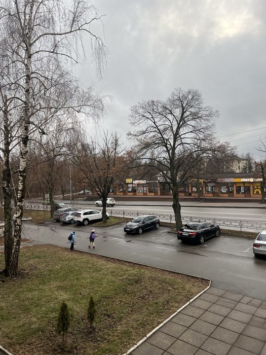 Оренда офісу 2 хв від самого центру .Проспект миру 139
