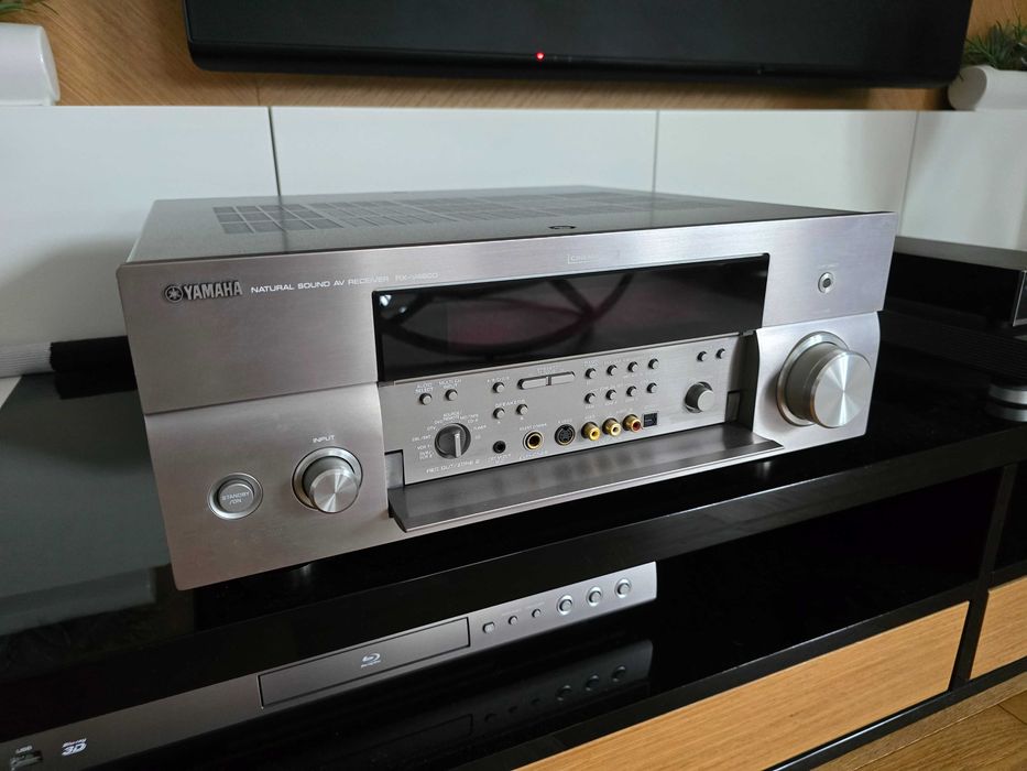 Amplituner AV Yamaha RX-V4600