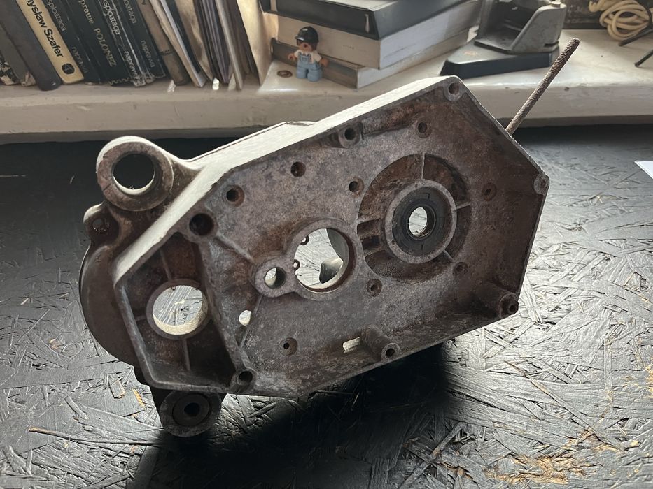 Romet Motorynka Pegaz Polo Kadet karter silnika strona sprzęgła 023