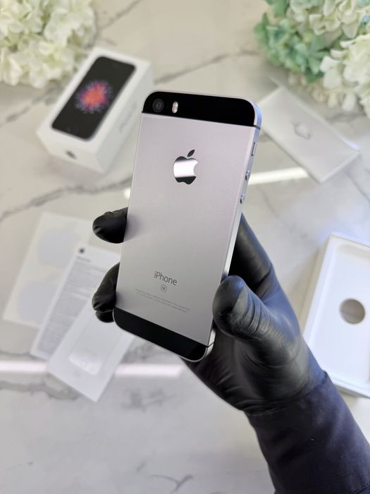 Стан Нового!! iPhone SE-1 100%АКБ 32GB Neverlock (Магазин Гарантія)