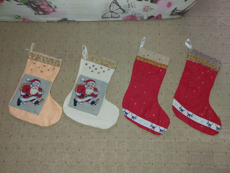 Новогодние носки чулки сапожки сапоги чобітки новорічні декор подарков