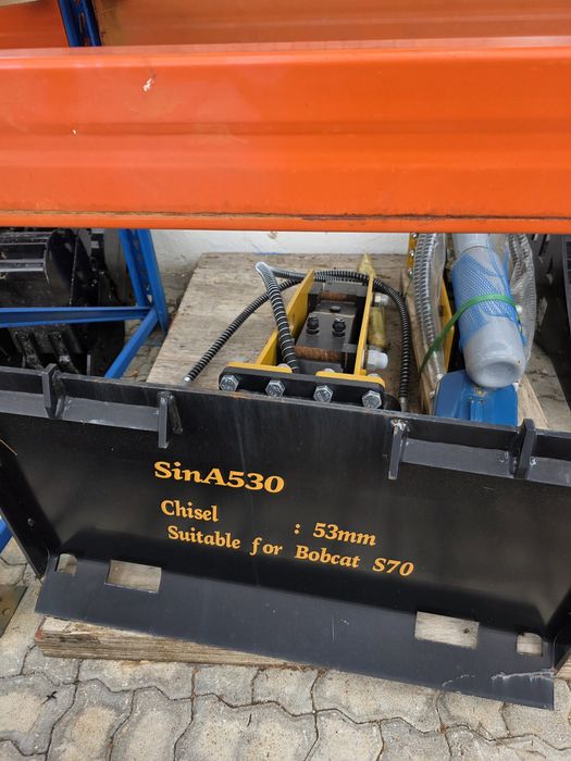Título: Martelo Hidráulico SinA530 | Bobcat S70 | NOVO