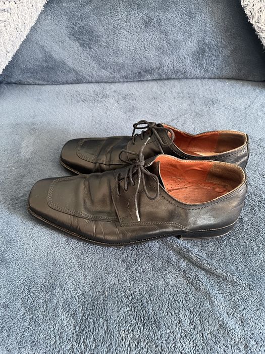 Vendo sapatos de homem usados 4€