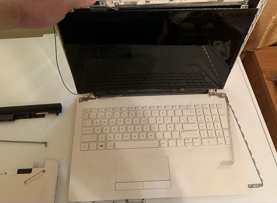 HP 255 g6 TPN- C130 ddr4 amd a6 9220