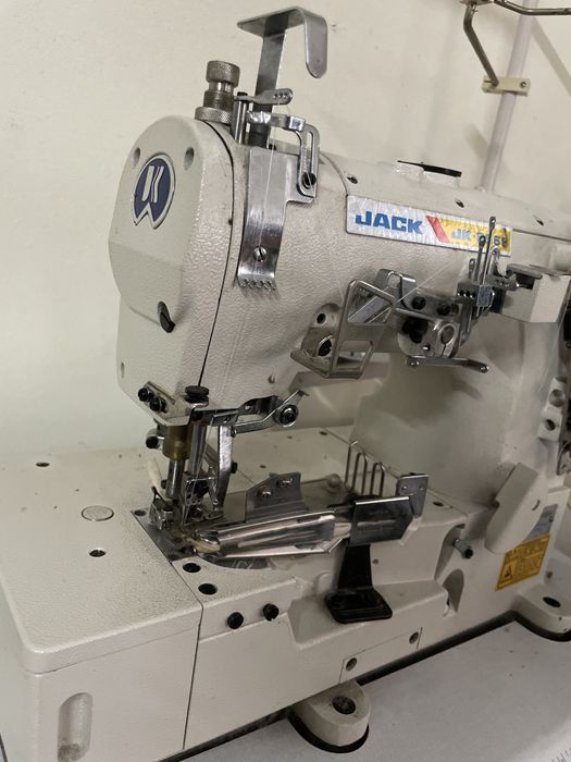 Máquina Galoneira Jack JK-8569 Semi-Nova + Kit Peças
