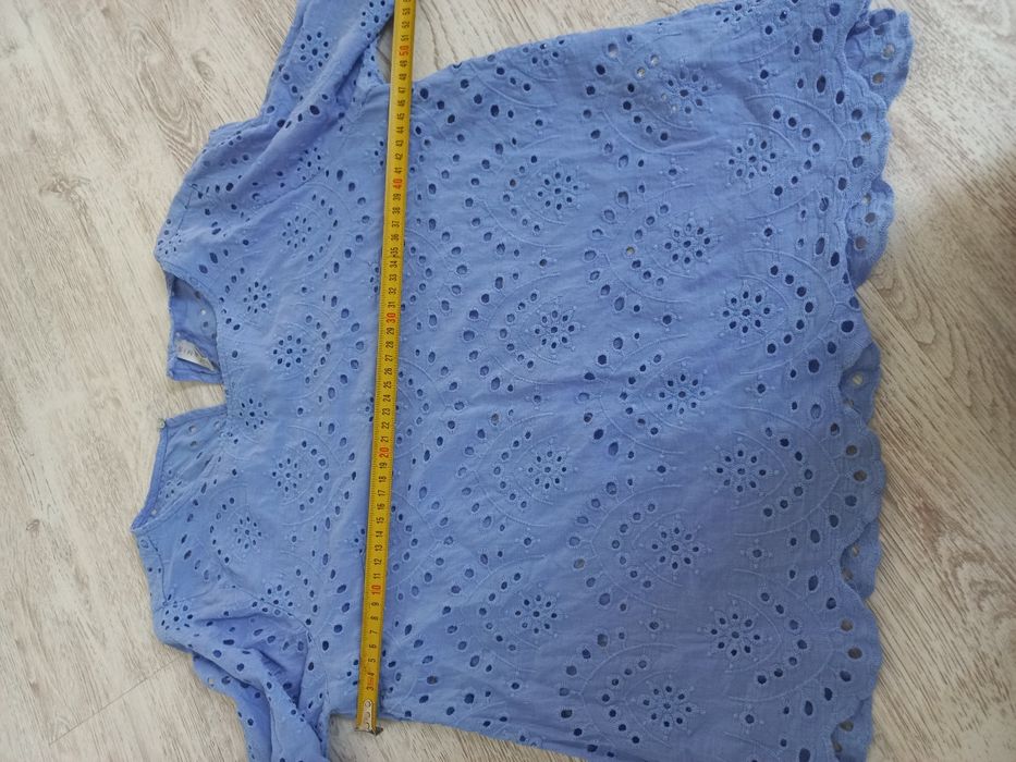 bluzka ażurkowa roz.s amisu