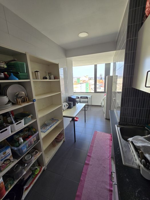 Quarto em Lisboa, perto do Polo Universitário da Ajuda / Universidade Lusíada / Hospital Egas Moniz