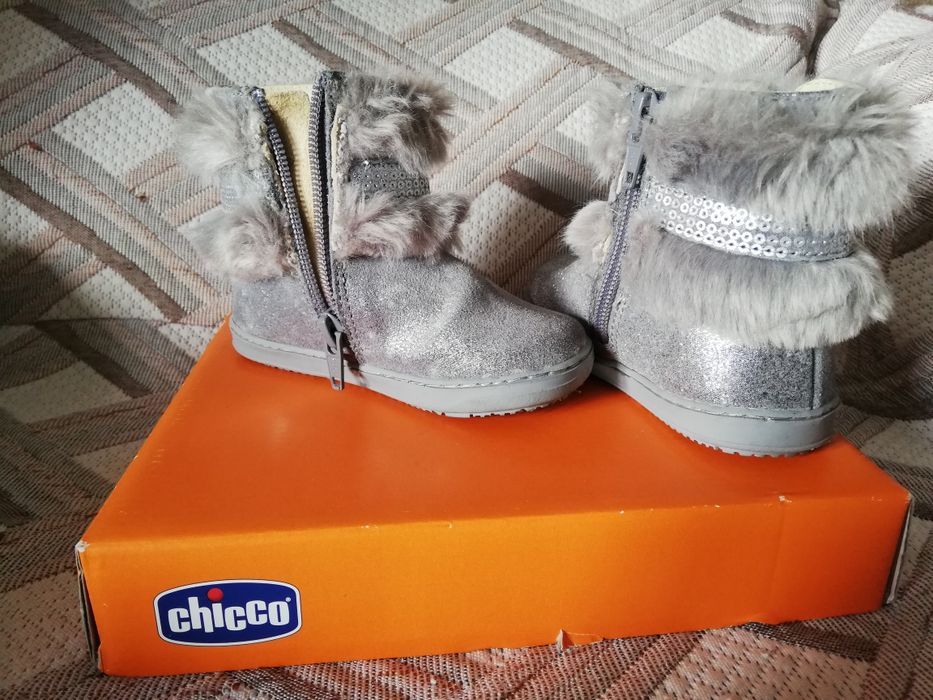 Botas menina chicco T22