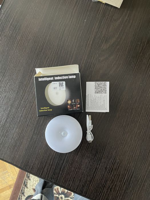 Светильник-лед с юсб