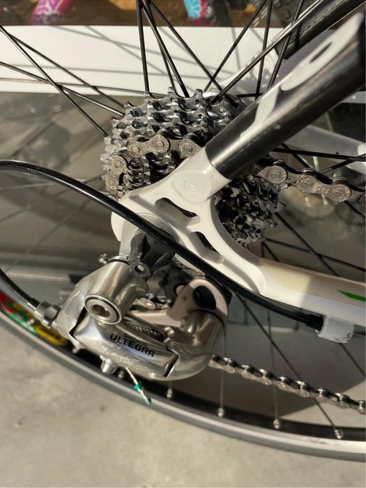 Bike ultrega em carbono