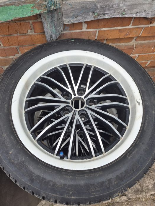 Продам диски з шинами — норм стан