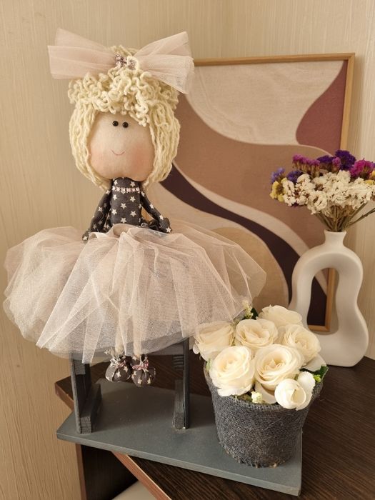 Інтер'єрна лялька декор