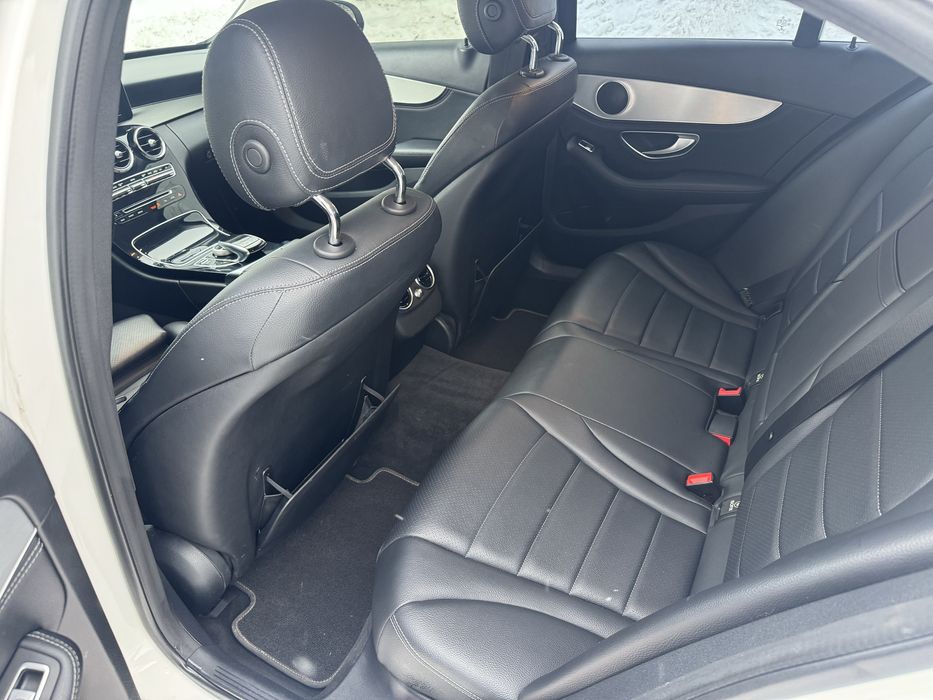 Продам Mercedes c300