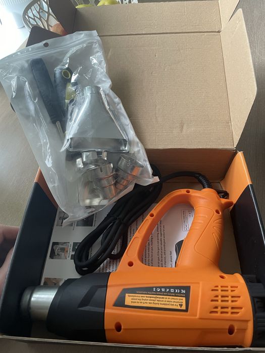 Термофен SEEKONE 2000W , будівельний фен з насадками