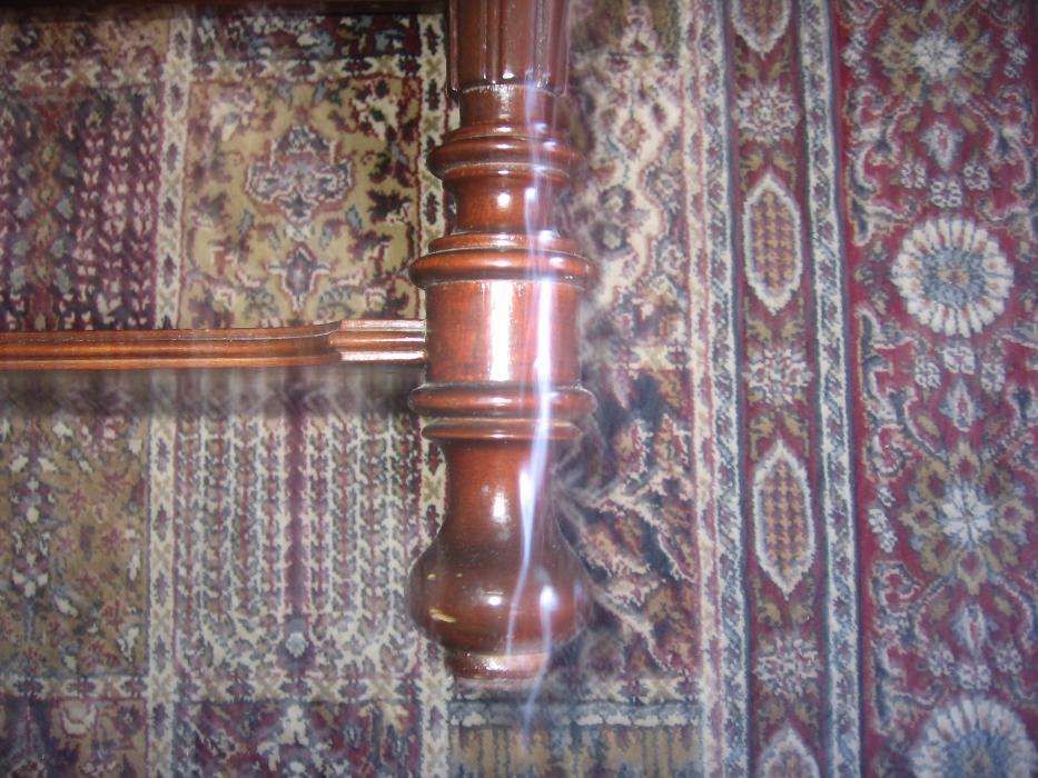Mesa de sala udsada