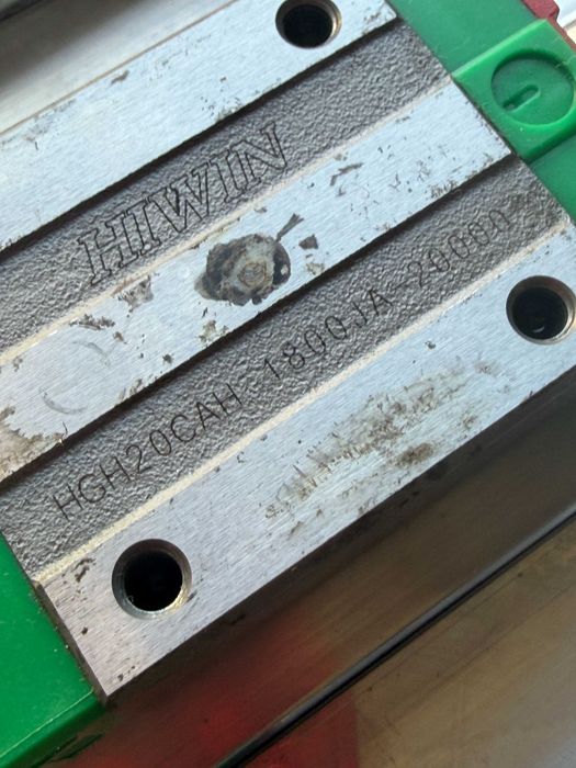 Prowadnica liniowa HIWIN 20mm - 118cm