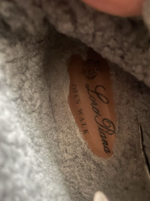 2800грнЛоферы  Lora Piana 39р