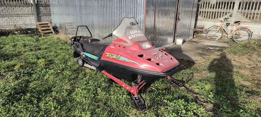 Skuter śnieżny Lynx Light Touring Ski-doo