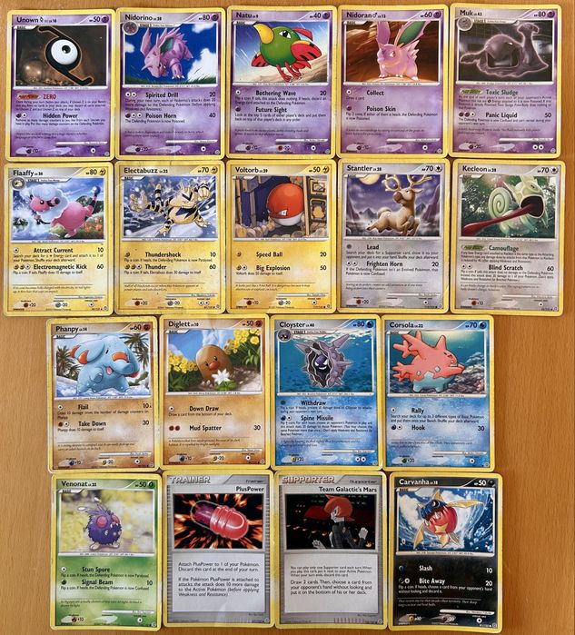 Cartas Pokemon - 8 Baralhos + 100 Unidades