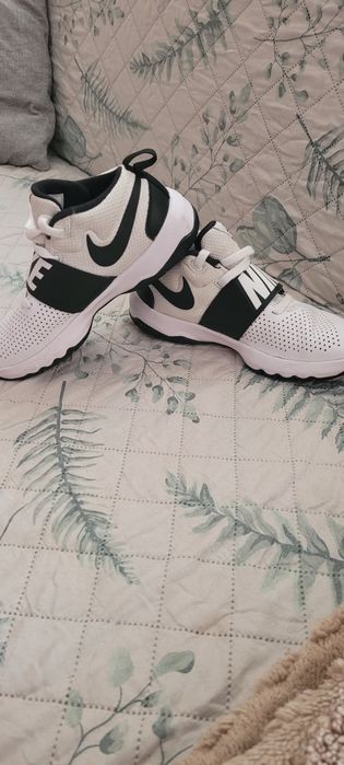 Damskie buty Nike r.38