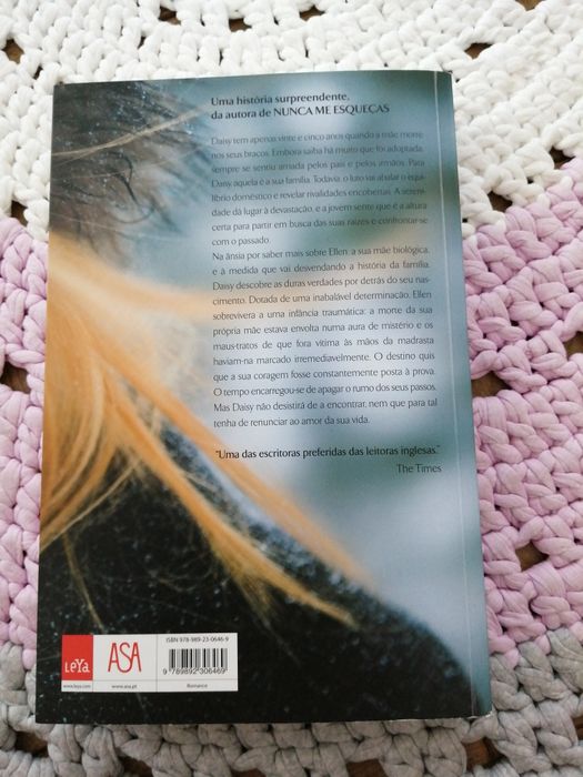 Livros com histórias cativantes.