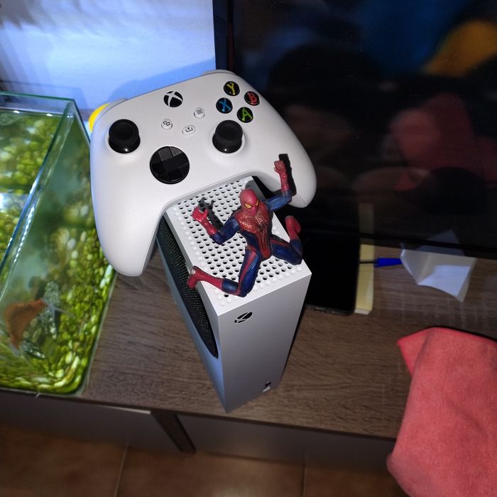 Xbox s 2 meses dê uso na caixa original