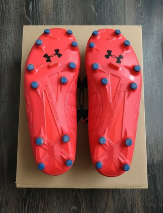 Chuteira Under Armour Campo – Rosa/Verde Neon 36.5