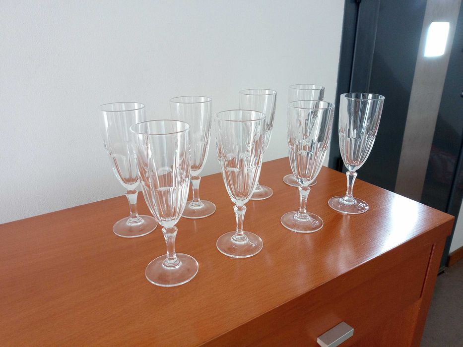 Conjunto de Flutes em Cristal (8 peças) novo