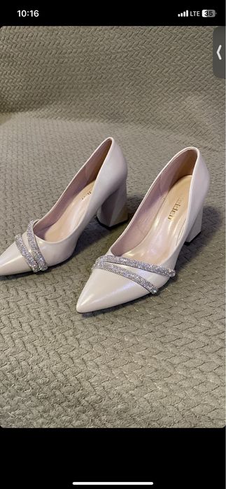 Продам нові туфлі