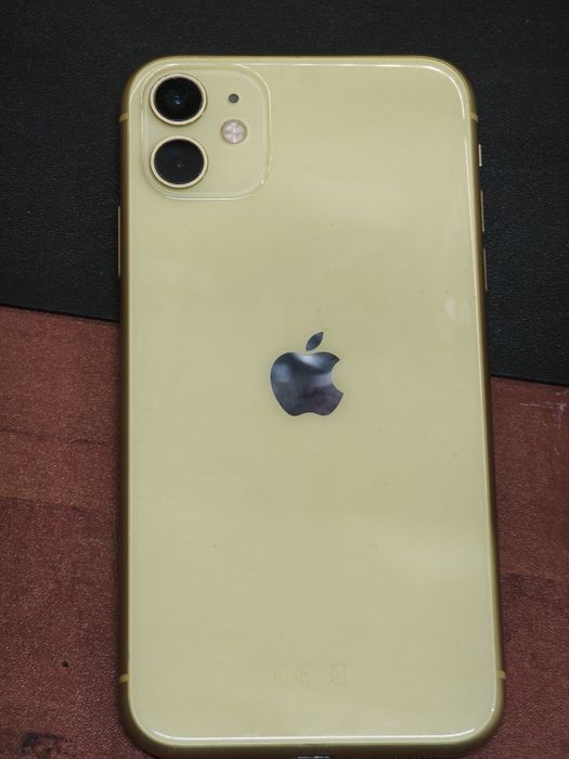 iPhone 11 – żółty – 128 GB