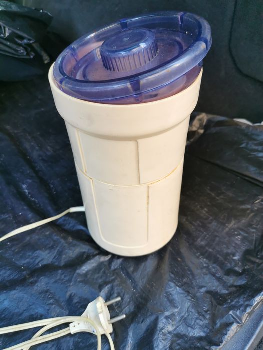 Продам елетром'ясорубку радянських часів.