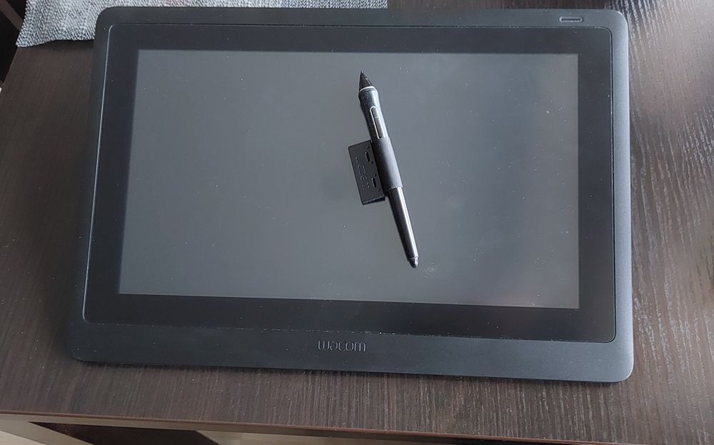 Tablet Graficzny Wacom Cintiq 16 + kable, rysik