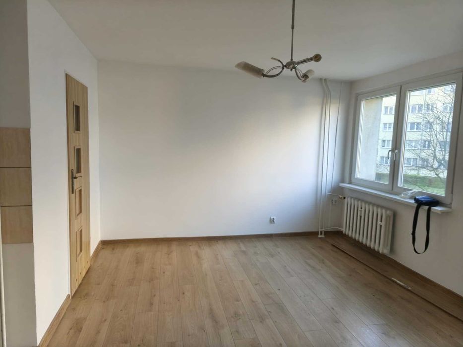 Sprzedam kawalerkę w Leśnej 170 tys