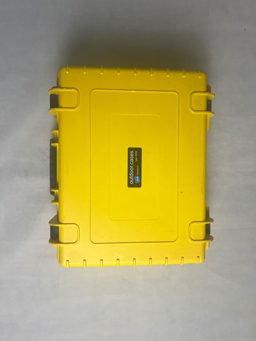 Walizka B&W Typ 6000 Żółta z Wkładem z Pianki