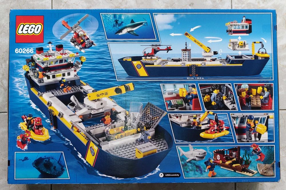 LEGO 60266 Ocean exploration ship