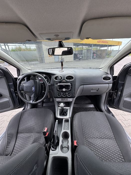 Продам Ford Focus 2010