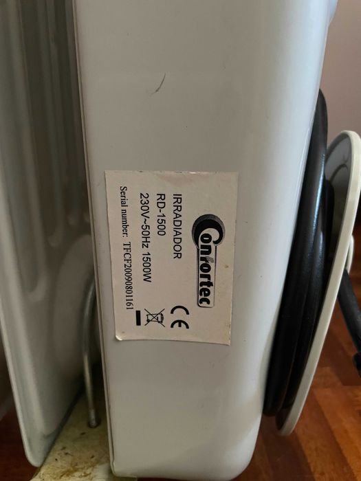Radiador a Óleo Confortec 1500 W - Excelente Estado