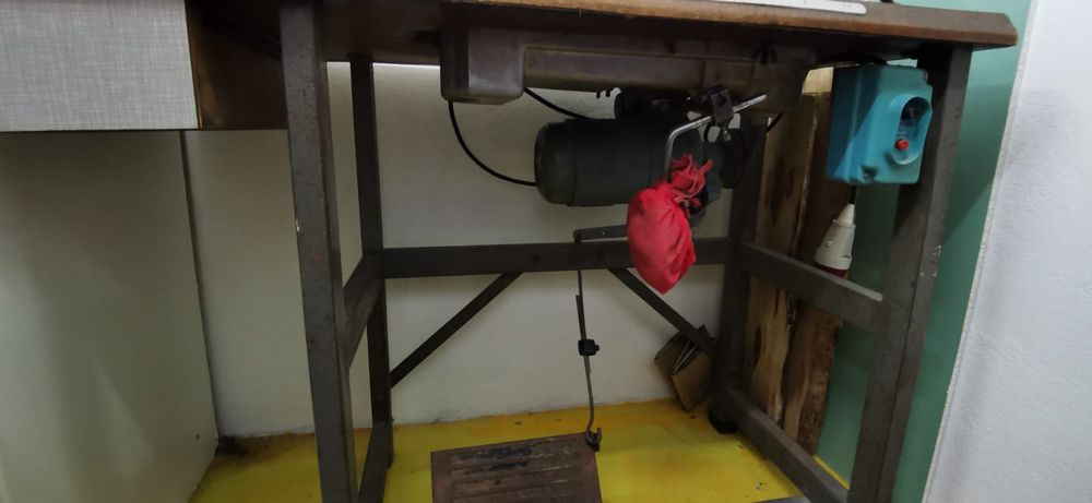 Maquina de costura ponto corrido JUKI DDL 227