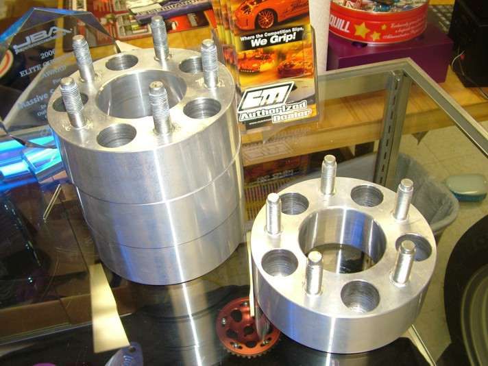 DYSTANSE off-road 4x4 Navara Maverick Patrol Land Cruiser - niemieckie