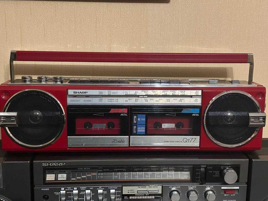 Магнитолы Sharp GF-700, Sharp QT-77