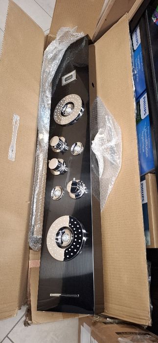 Panel prysznicowy czarny LED hydromasaż deszczownica 124 cm